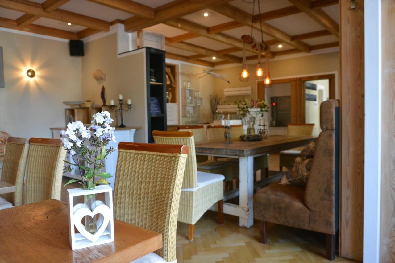 Hotel Villa Schwanebeck ビンツ エクステリア 写真