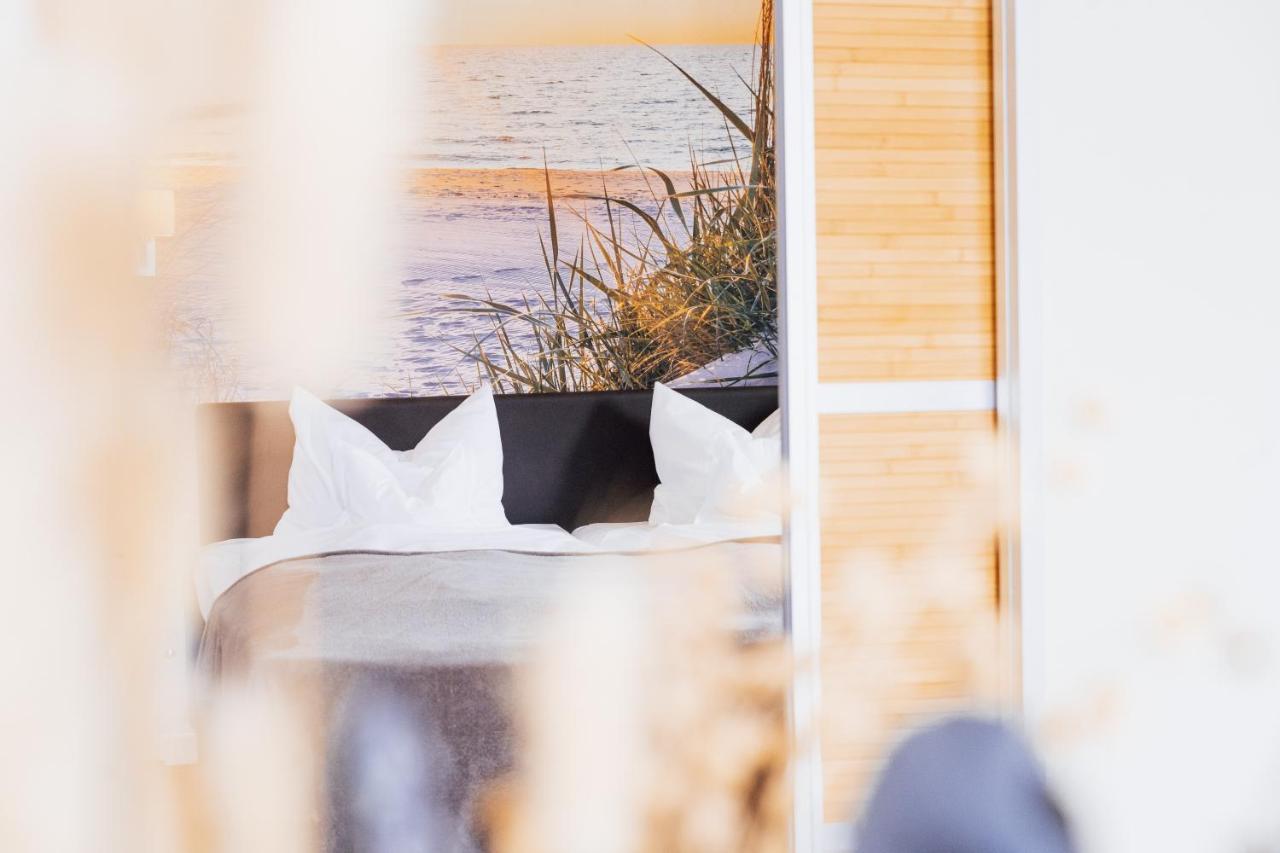 Hotel Villa Schwanebeck ビンツ エクステリア 写真