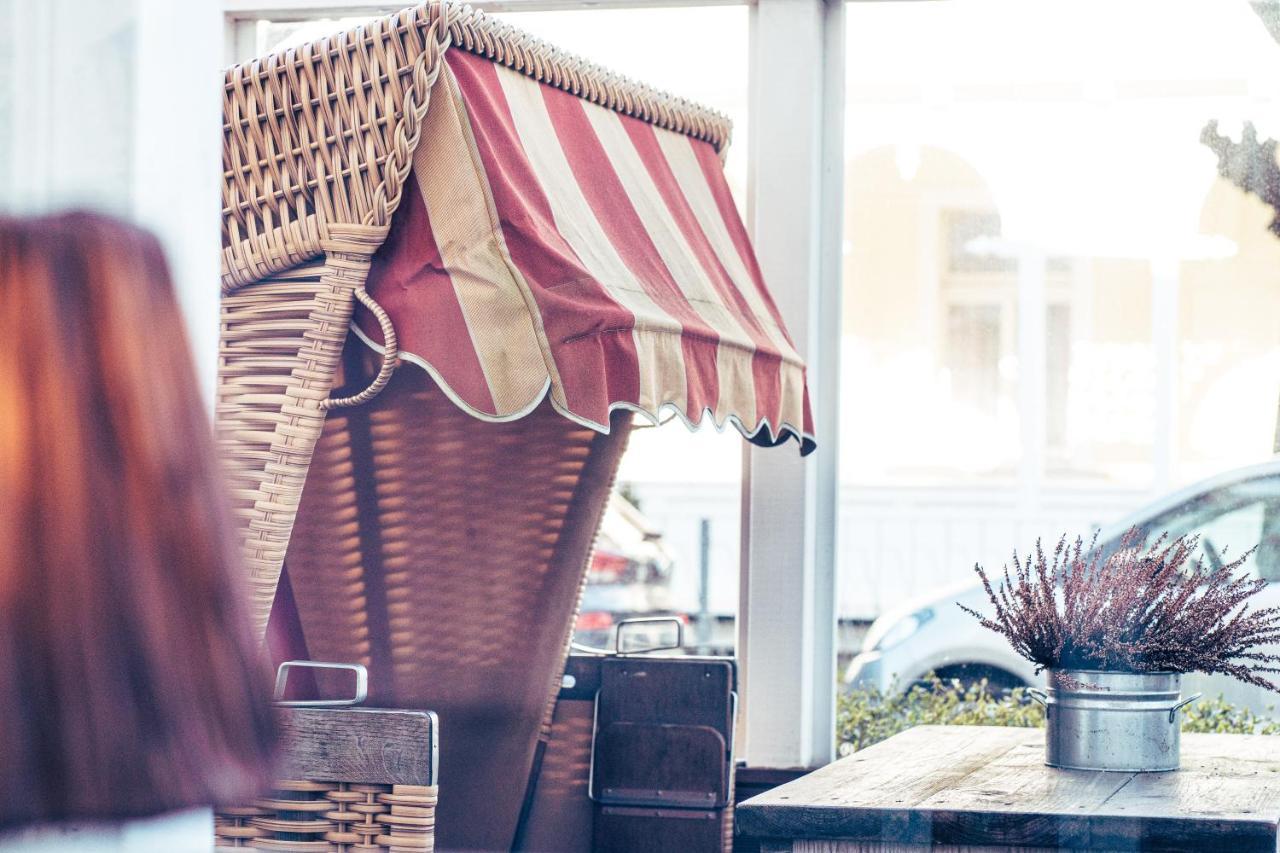 Hotel Villa Schwanebeck ビンツ エクステリア 写真