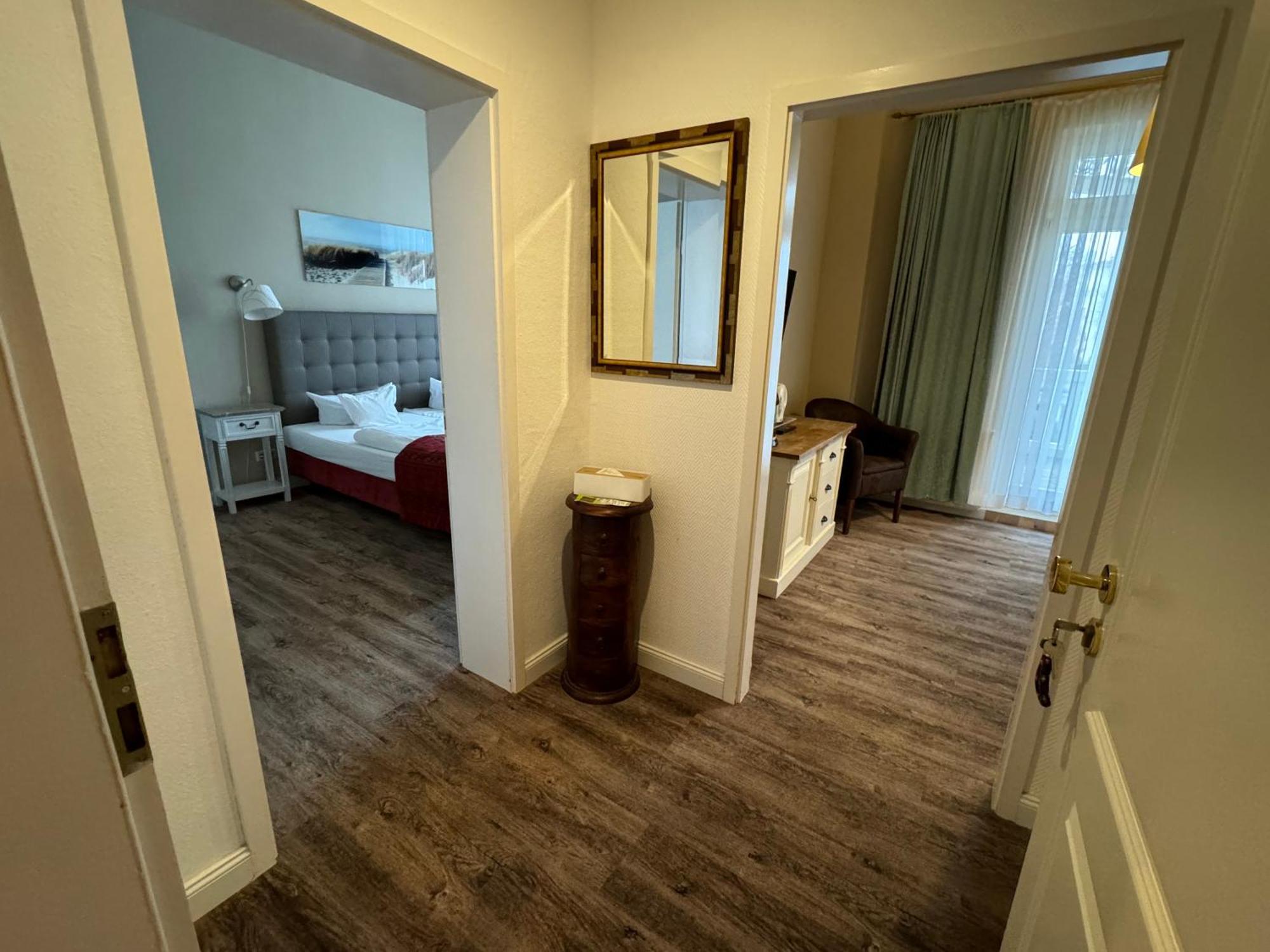 Hotel Villa Schwanebeck ビンツ エクステリア 写真
