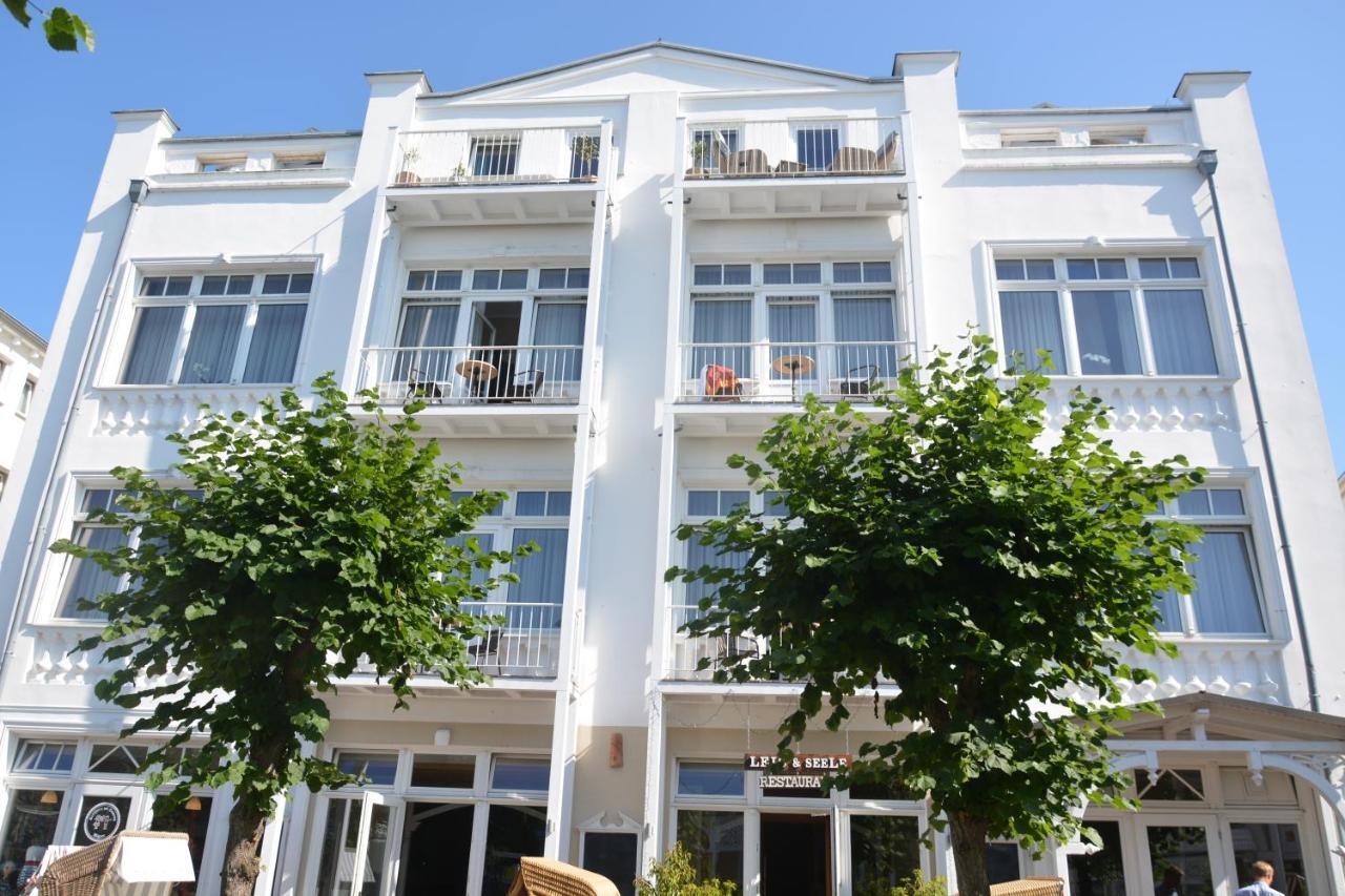Hotel Villa Schwanebeck ビンツ エクステリア 写真